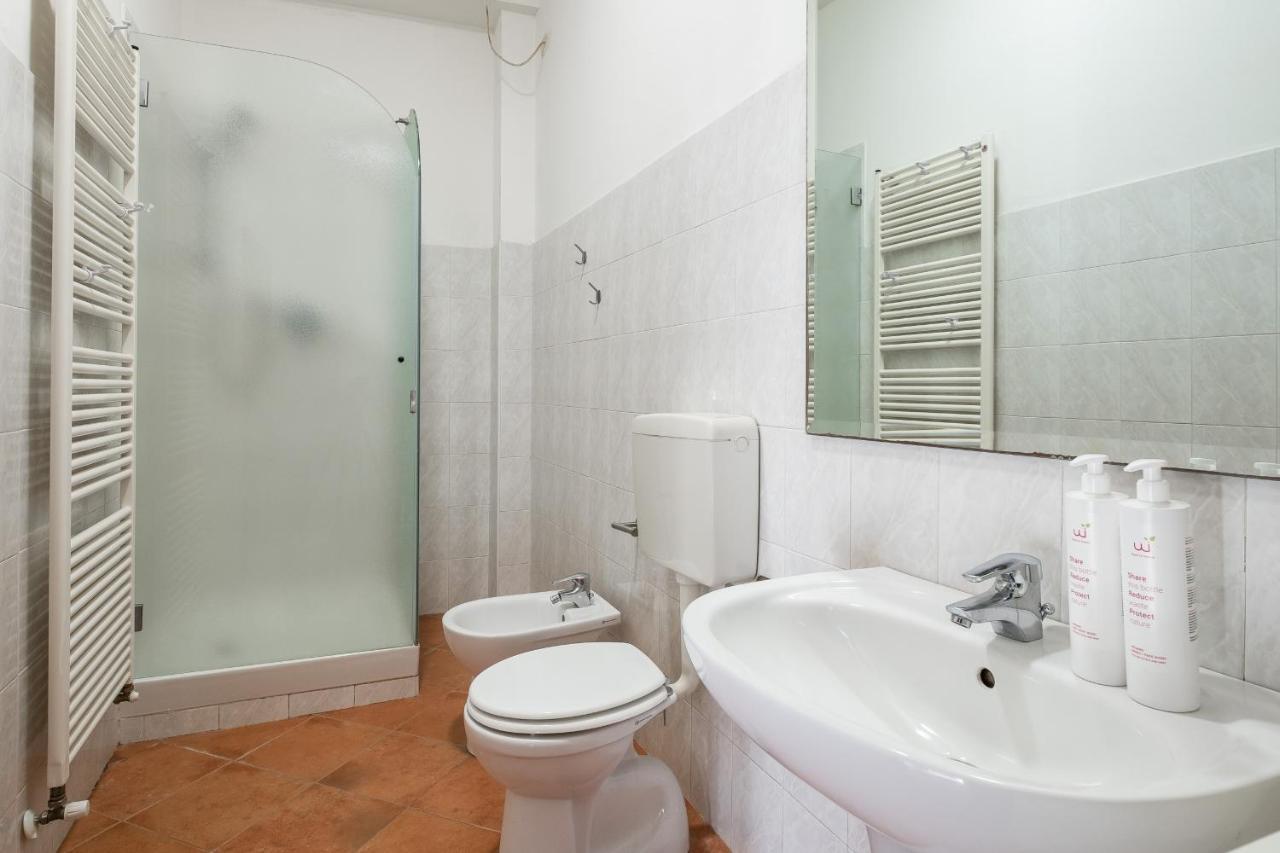 Giorgi Homes - Easy Apartment By Wonderful Italy بولونيا المظهر الخارجي الصورة